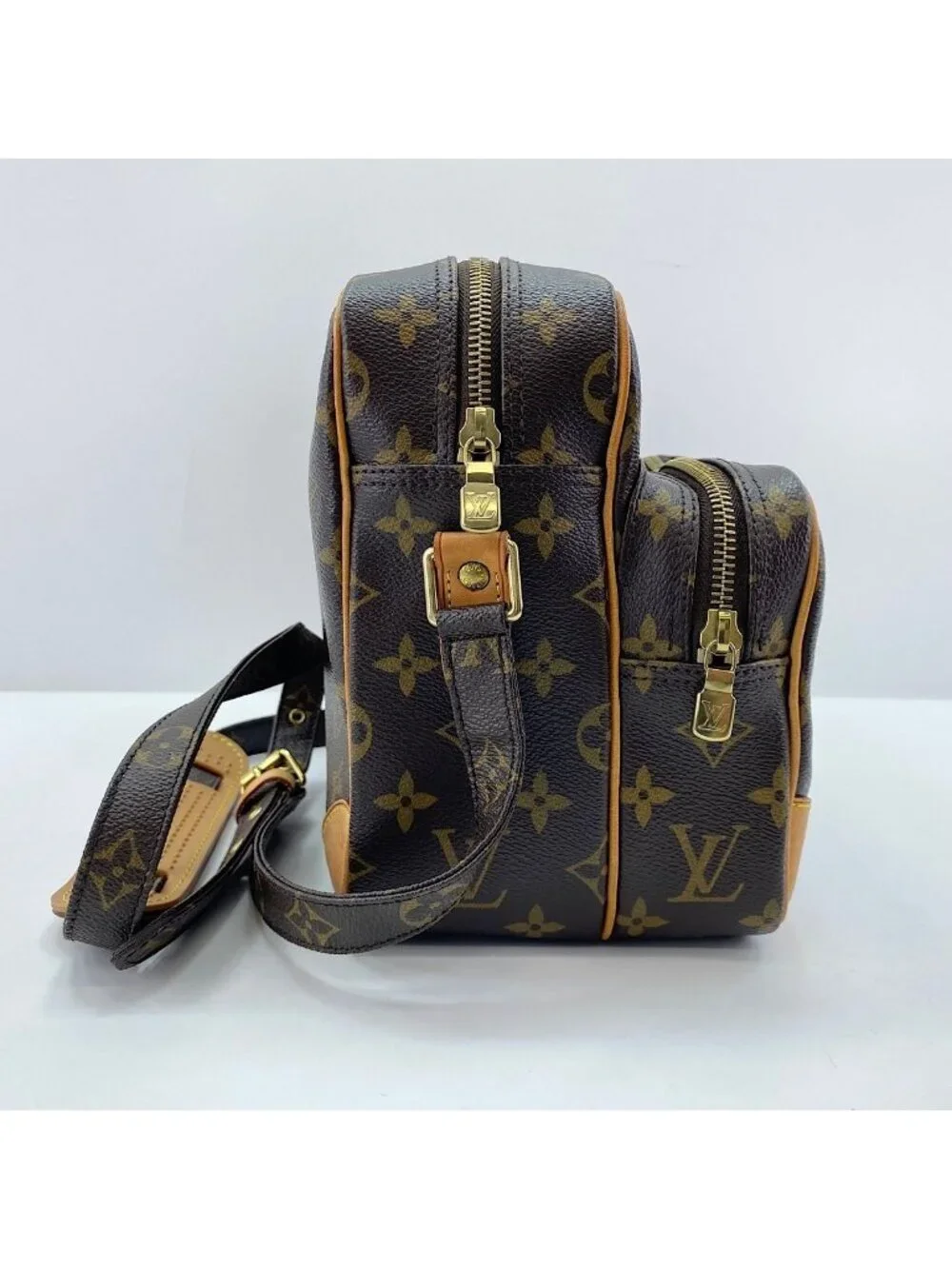 Louis Vuitton Shoulder Bag Nile